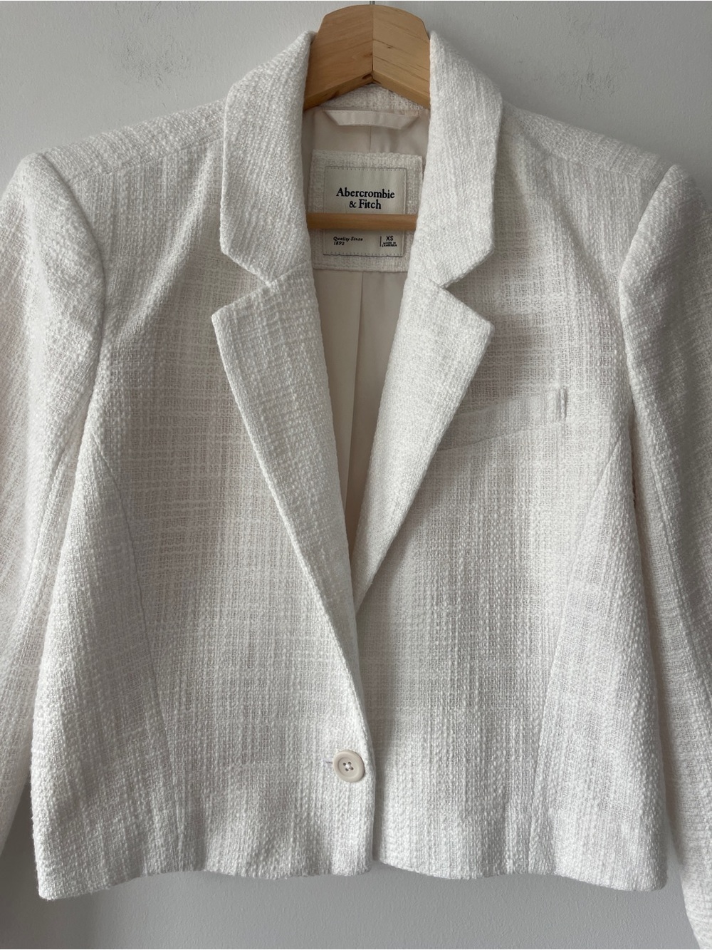 Abercrombie & Fitch white Cropped Tweed Blazer XS - Picture 3 of 5